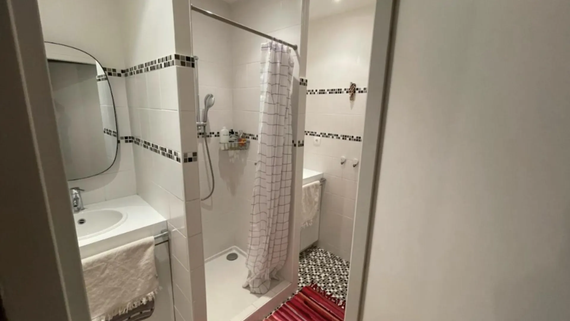 House With Large Private Pool Independent Studio Toulouse 0*,  Frankrijk